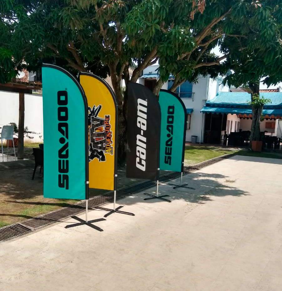 Bandera Publicitaria Vela de 2.3 mt - Imagen 3